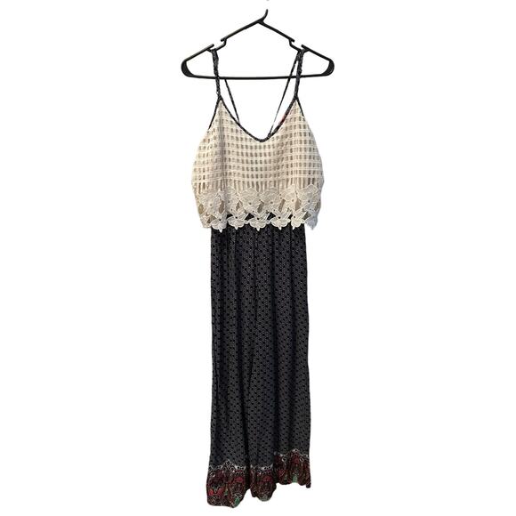Women’s Lulumarie Jumpsuit. Size Medium - Picture 1 of 5